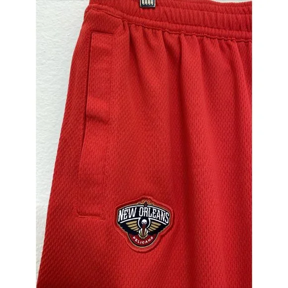 NEW XL Nike NBA New Orleans Pelicans  Dri-Fit Red Shorts Mens  AV1814-657 - Picture 2 of 6
